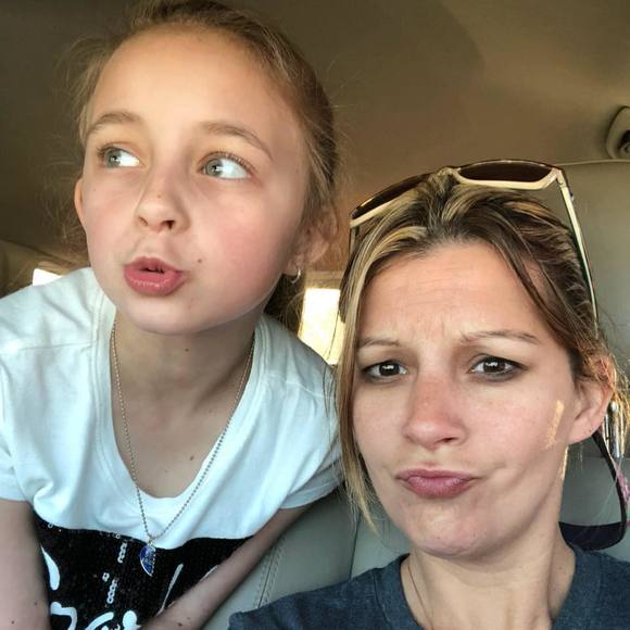 Meet your Posher, Tonya - Picture 1 of 1